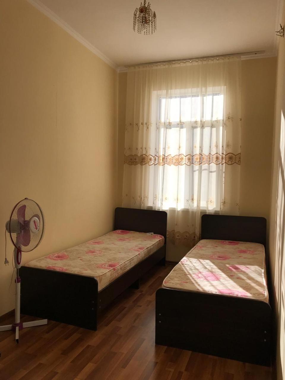 Гостевой Дом С Садом Hotell Gagry Eksteriør bilde
